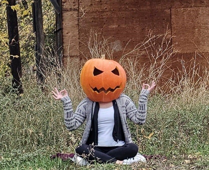iN PHOTOS: Creative jack-o'-lanterns carved in Kamloops, Okanagan | iNFOnews.ca iN PHOTOS: Creative jack-o'-lanterns carved in Kamloops, Okanagan | iNFOnews.ca