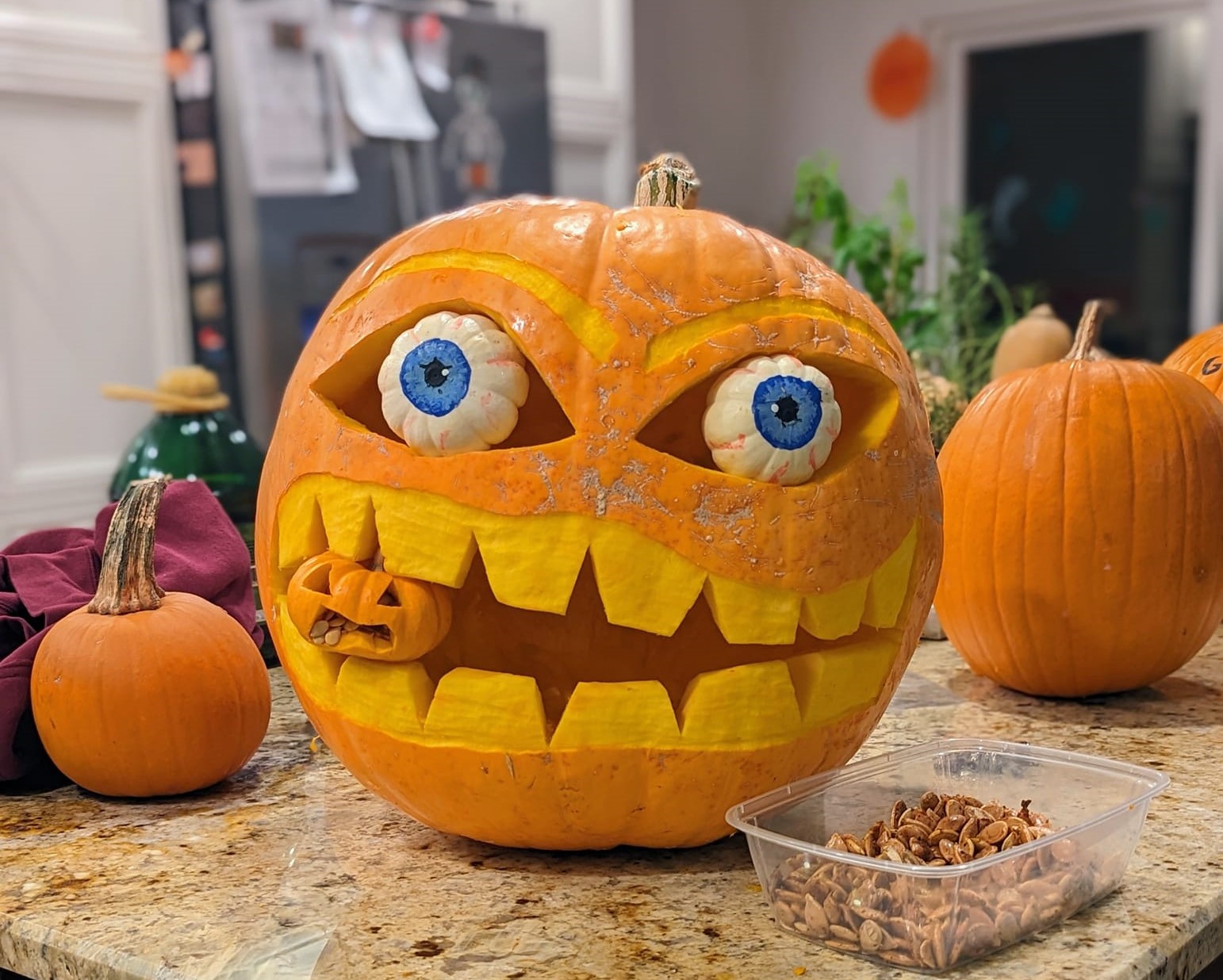 iN PHOTOS: Creative jack-o'-lanterns carved in Kamloops, Okanagan | iNFOnews.ca iN PHOTOS: Creative jack-o'-lanterns carved in Kamloops, Okanagan | iNFOnews.ca