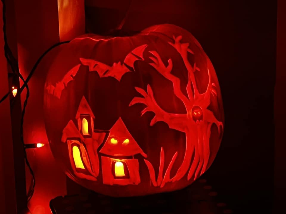 iN PHOTOS: Creative jack-o'-lanterns carved in Kamloops, Okanagan: Part Two | iNFOnews.ca