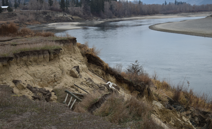 150-year-old graves at risk as North Thompson River swallows pasture | iNFOnews.ca