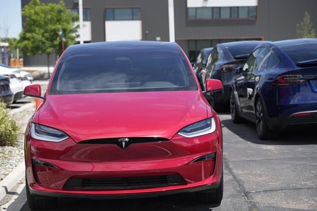 Tesla recalls nearly all vehicles sold in US to fix system that monitors drivers using Autopilot | iNFOnews.ca