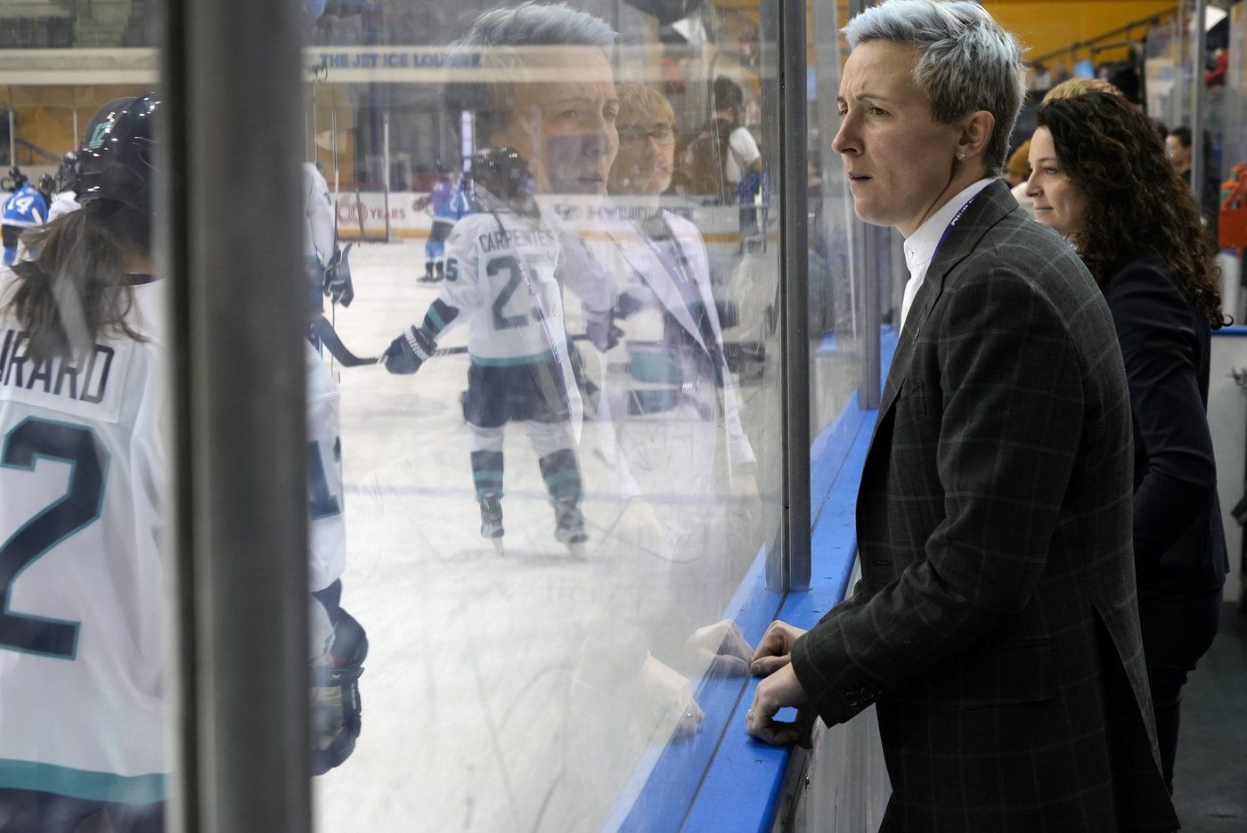 'The birth of women's hockey': Behind the scenes at PWHL opener | iNFOnews.ca
