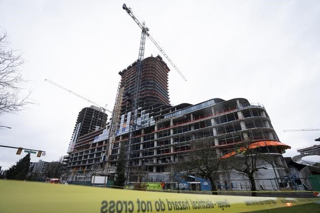 UPDATE: WorkSafeBC says no injuries in fourth crane accident in Metro Vancouver | iNFOnews.ca UPDATE: WorkSafeBC says no injuries in fourth crane accident in Metro Vancouver | iNFOnews.ca