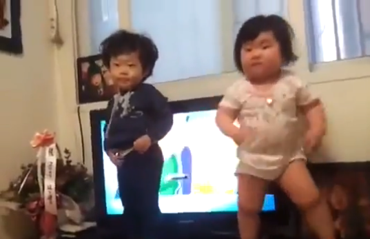 Dancing baby has talent | iNFOnews.ca Dancing baby has talent | iNFOnews.ca