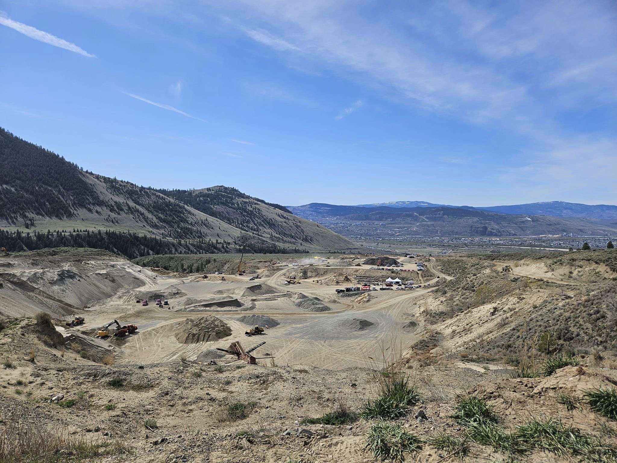 iN PHOTOS: Hands-on experience operating forestry, construction machines in Kamloops | iNFOnews.ca