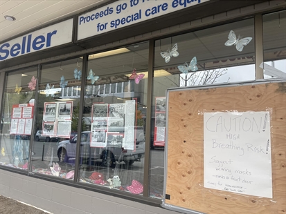 Thieves steal thousands of dollars worth of jewelry from Kamloops hospital thrift store | iNFOnews.ca Thieves steal thousands of dollars worth of jewelry from Kamloops hospital thrift store | iNFOnews.ca
