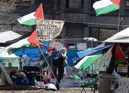 Nearly half of Canadians are opposed to university protest encampments: poll | iNFOnews.ca