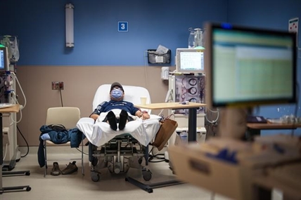 Doctors, patients want options to reduce dialysis waste adding to climate change | iNFOnews.ca Doctors, patients want options to reduce dialysis waste adding to climate change | iNFOnews.ca