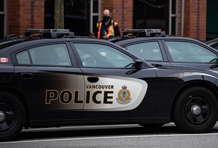 Vancouver police arrest 14 pro-Palestinian protesters after rail lines blocked | iNFOnews.ca