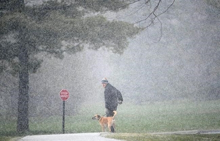 Witnesses report pea-sized hail as storm hits parts of B.C.'s south coast | iNFOnews.ca