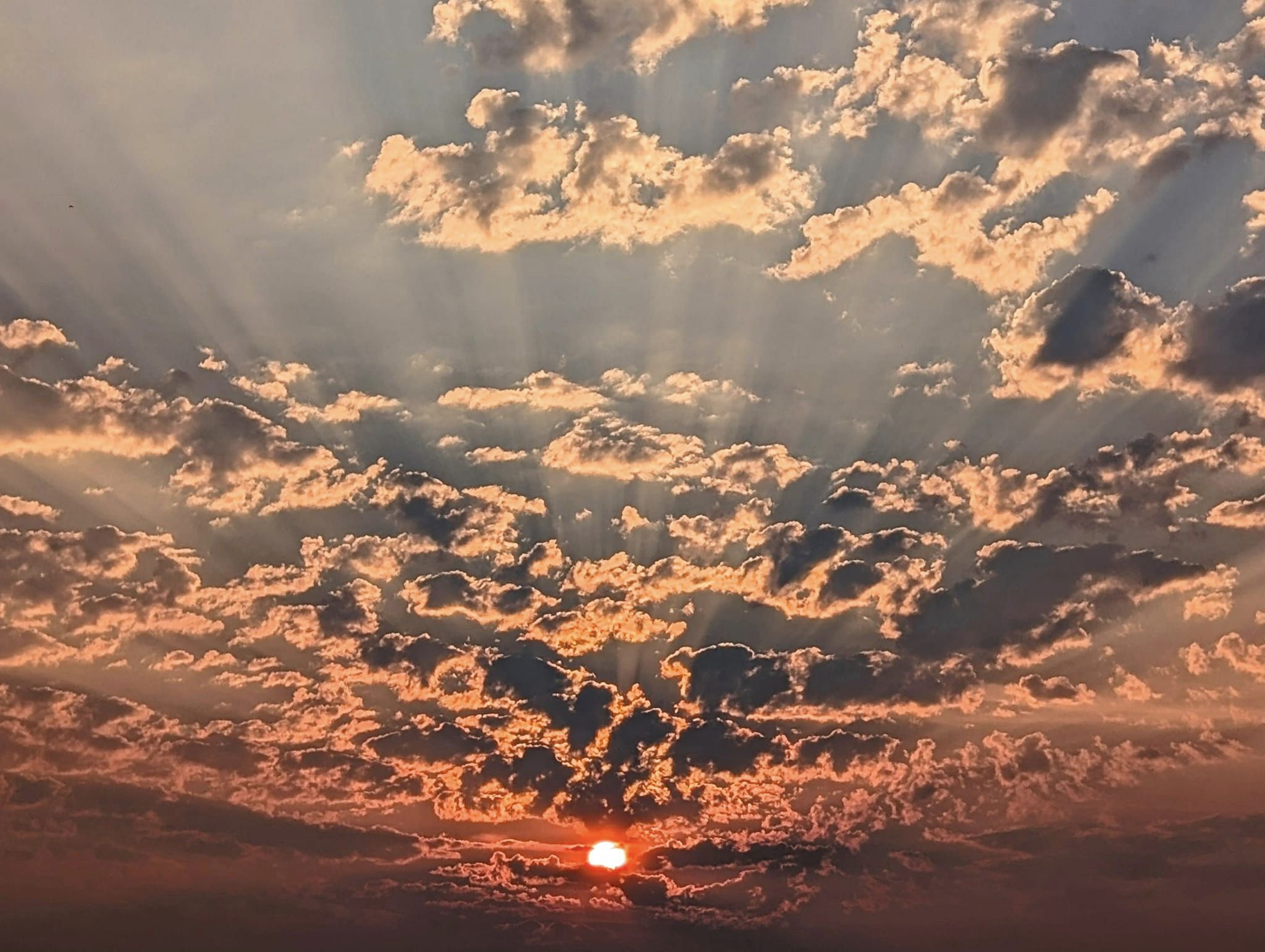 iN PHOTOS: Kamloops and Okanagan skies full of surprises, day and night | iNFOnews.ca