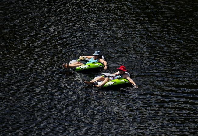 Most of Canada is predicted to have a warmer-than-normal fall: The Weather Network | iNFOnews.ca