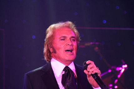 Englebert Humperdinck cancels Penticton show | iNFOnews.ca