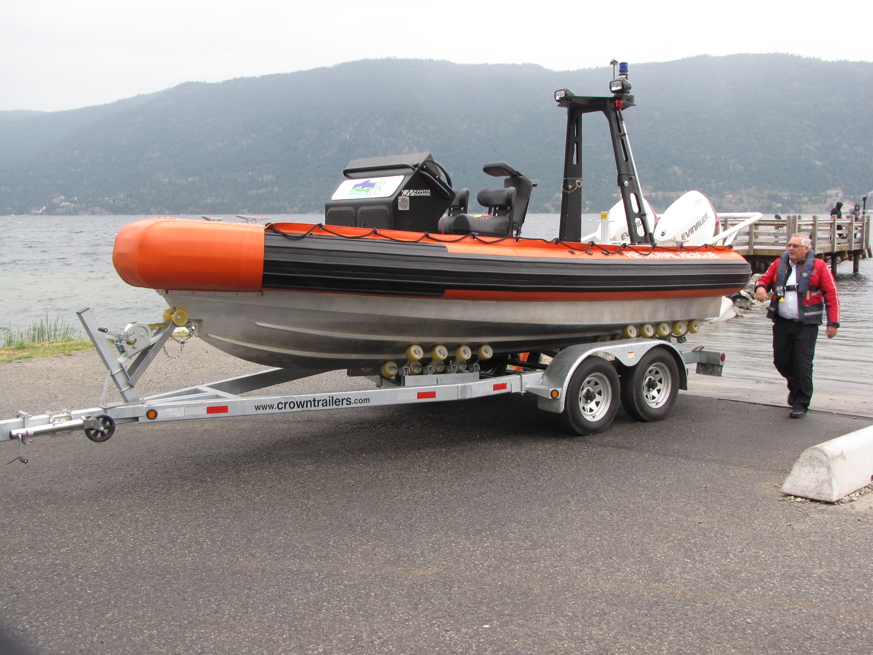 Marine rescue boats hit the water | iNFOnews.ca