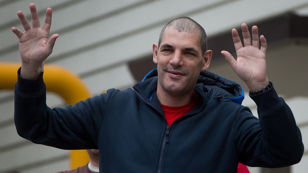 Gino Odjick supporters rally behind terminally ill ex-NHLer | iNFOnews.ca