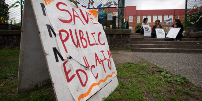 British Columbia's cash offer to end teacher's strike ends today | iNFOnews.ca
