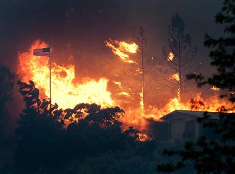 Gusty winds fuel destructive Washington State wildfire | iNFOnews.ca