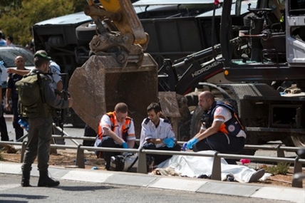 Cease-fire, Israeli troop withdrawal slow Gaza war as attack on Jerusalem bus kills 1 | iNFOnews.ca