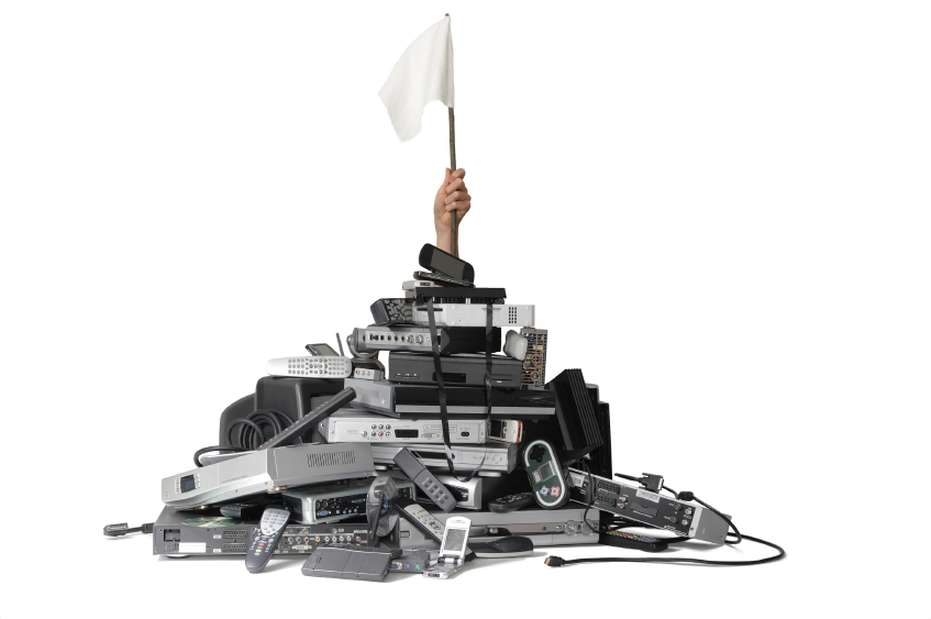 Author cuts off Internet, hides cellphone to write book about tech addiction | iNFOnews.ca