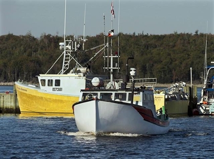 Canada's unemployment rate drops in July, with a mere 200 new jobs | iNFOnews.ca Canada's unemployment rate drops in July, with a mere 200 new jobs | iNFOnews.ca