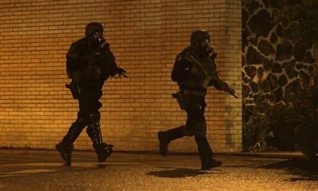 Police deploy tear gas to impose Ferguson curfew | iNFOnews.ca