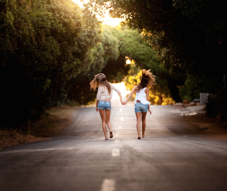 Learning how to make friends critical for lifelong happiness, health | iNFOnews.ca