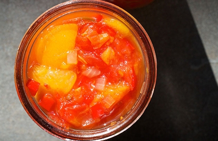 In this salsa, peach and tomato make good partners | iNFOnews.ca