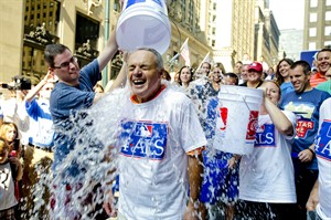 Ice bucket challenge may be a game changer for non-profit world | iNFOnews.ca