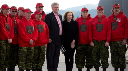 Canadian reservists guarding north armed with 67-year-old rifles | iNFOnews.ca Canadian reservists guarding north armed with 67-year-old rifles | iNFOnews.ca