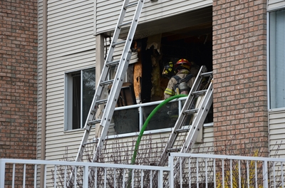 Balcony fire in Kelowna quickly extinguished by watchful neighbour | iNFOnews.ca