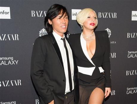 Lady Gaga chastises well-heeled audience at Fashion Week | iNFOnews.ca