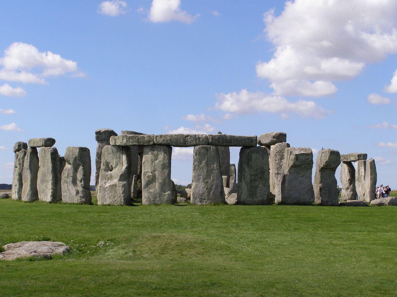 High-tech survey exposes hidden Stonehenge | iNFOnews.ca