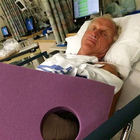 Greg Norman almost takes off his hand with a chain-saw | iNFOnews.ca