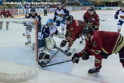 Vipers spoil Warriors home opener | iNFOnews.ca Vipers spoil Warriors home opener | iNFOnews.ca