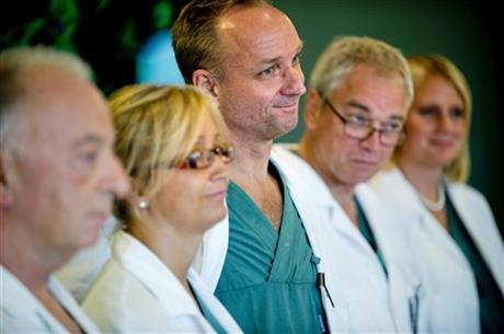 VIDEO: Baby born to woman after womb transplant is medical first | iNFOnews.ca VIDEO: Baby born to woman after womb transplant is medical first | iNFOnews.ca