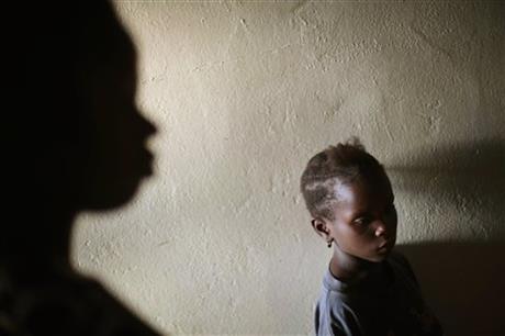 Photographer covering Ebola: The world must see | iNFOnews.ca Photographer covering Ebola: The world must see | iNFOnews.ca