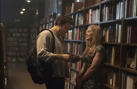 'Gone Girl' nabs No. 1 at box office from 'Annabelle' | iNFOnews.ca