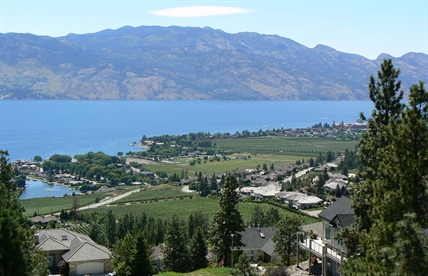 Kelowna rock station denied access to Penticton ears by radio regulator | iNFOnews.ca