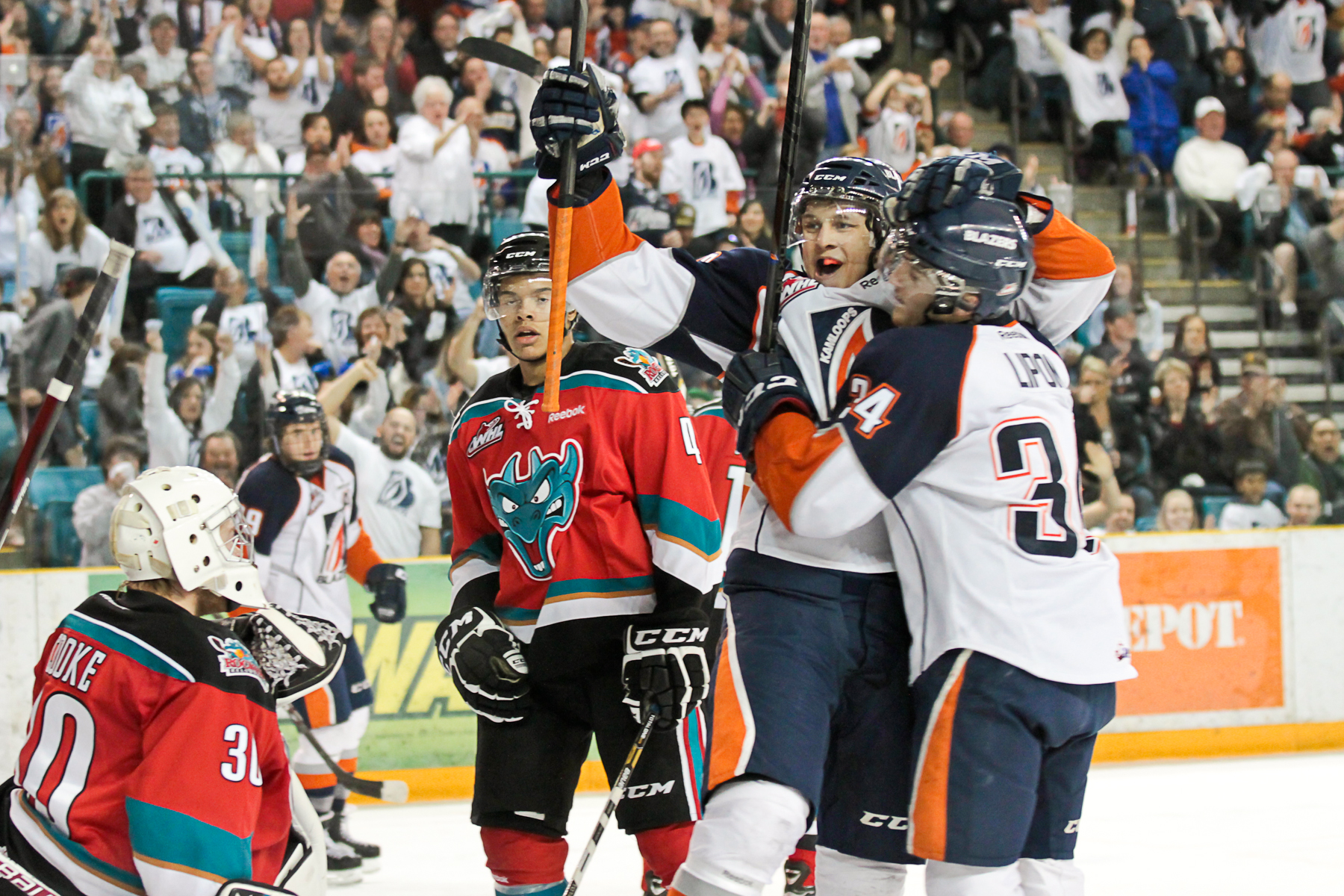 Blazers sweep Rockets | iNFOnews.ca