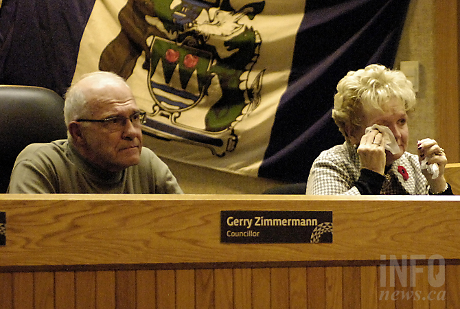 Tears and laughter at final council meeting | iNFOnews.ca