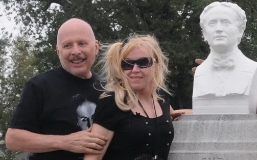 Magicians stage effort to restore Houdini's grave | iNFOnews.ca Magicians stage effort to restore Houdini's grave | iNFOnews.ca