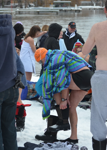 PHOTOS: Brave souls ring in 2015 with Polar Bear Swim in Kal Lake | iNFOnews.ca PHOTOS: Brave souls ring in 2015 with Polar Bear Swim in Kal Lake | iNFOnews.ca