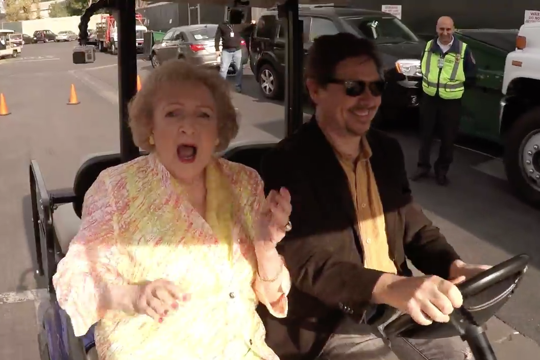 Betty White 93rd birthday flash mob | iNFOnews.ca