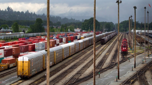 5,000 rail workers could be off the job by Sunday if deal is not reached | iNFOnews.ca
