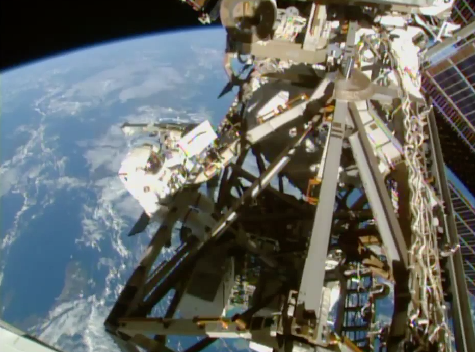Spacewalking astronauts finish extensive, tricky cable job, routing 764 feet outside station | iNFOnews.ca