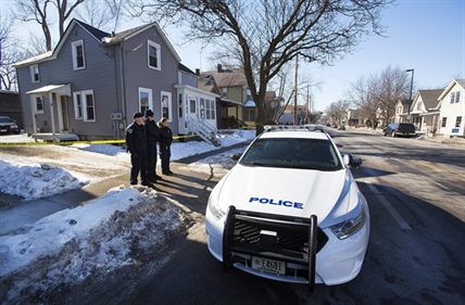 19-year-old black man dies in police shooting, prompting protests in Wisconsin college town | iNFOnews.ca