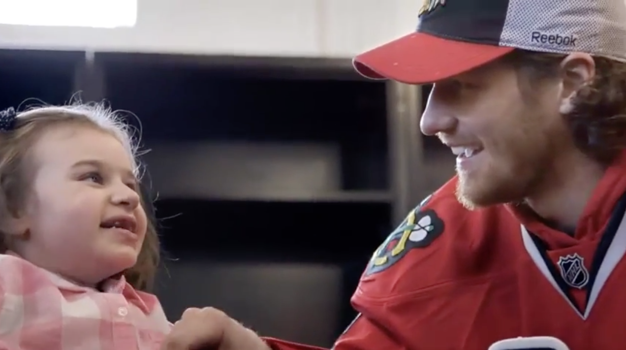 Watch little girl who can’t walk, skate for the first time with her NHL hero | iNFOnews.ca Watch little girl who can’t walk, skate for the first time with her NHL hero | iNFOnews.ca