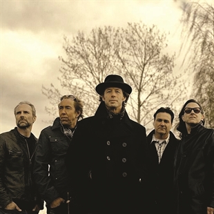 Barney Bentall reuniting with Legendary Hearts at Peachfest | iNFOnews.ca Barney Bentall reuniting with Legendary Hearts at Peachfest | iNFOnews.ca