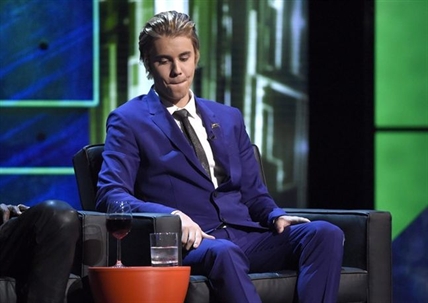 Lawyer for limo driver suing Justin Bieber looking forward to cross-examination | iNFOnews.ca