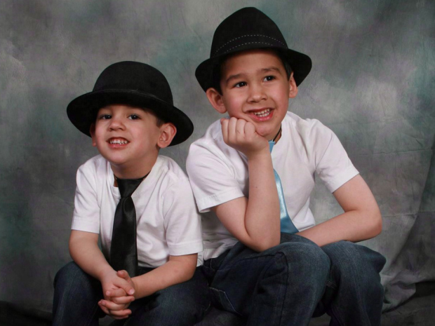 Police charge man in deaths of young brothers who were asphyxiated by python | iNFOnews.ca